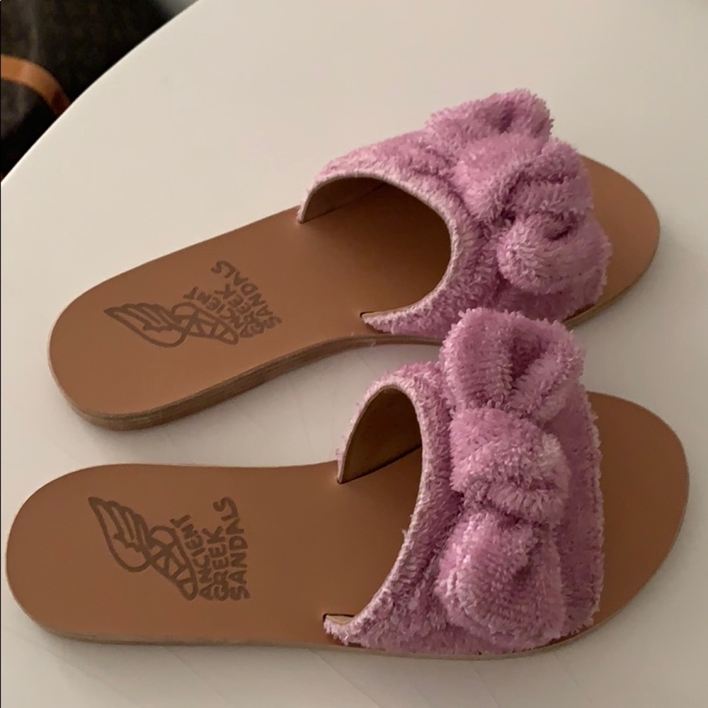 Ancient Greek sandals
